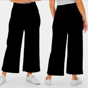 GAP Wide Leg Capri Pant Size 8